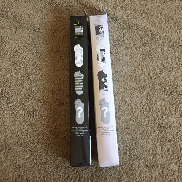 Disney 8 pairs of socks - Picture 5 of 7